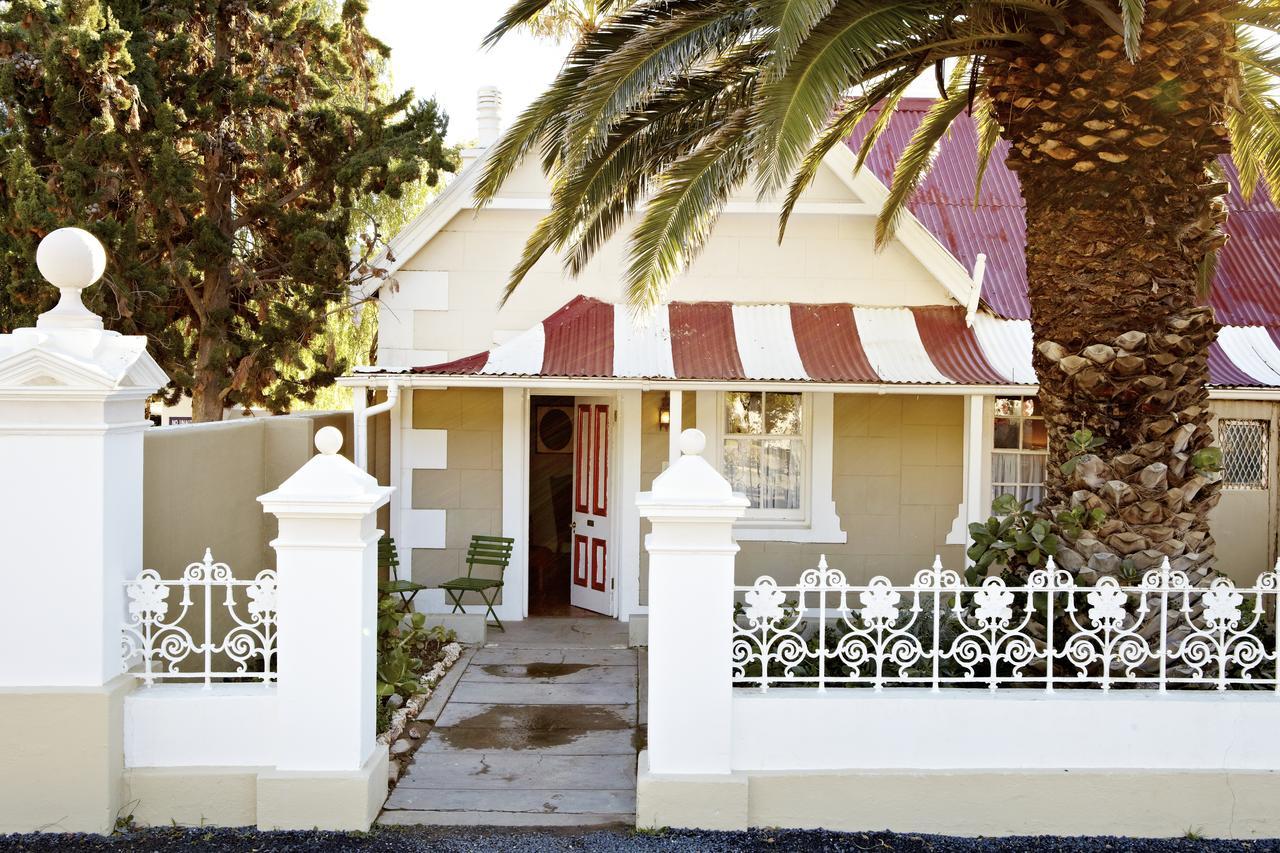 Lord Milner Hotel Matjiesfontein Exterior photo